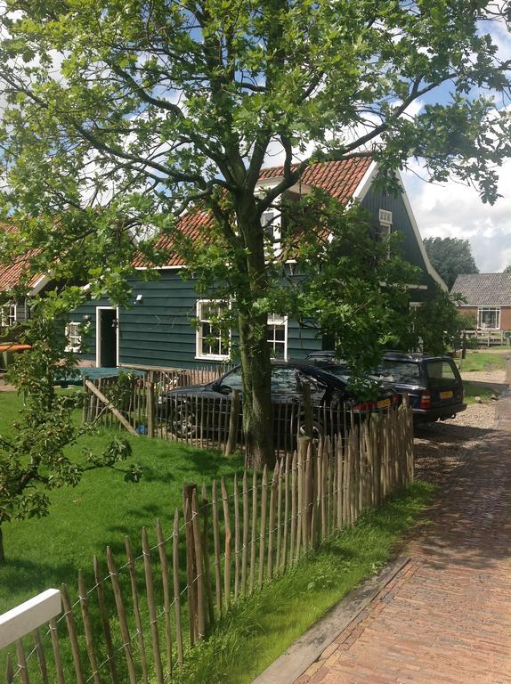 Guesthouse Boom Watergang ภายนอก รูปภาพ